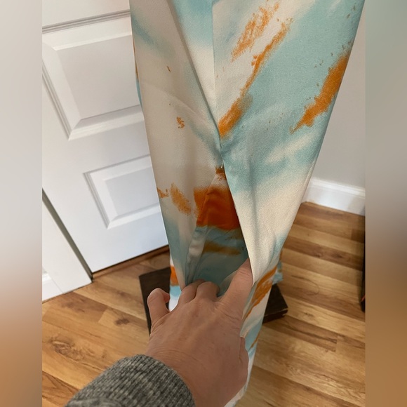 Silky watercolor maxi w/ pockets - Picture 6 of 9